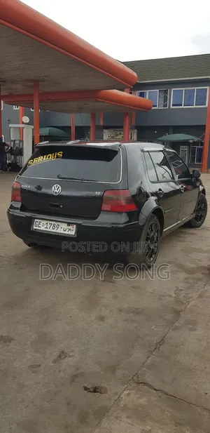 Volkswagen Golf 1.6 2000 Black