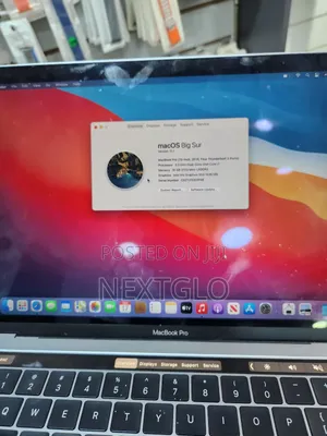 Laptop Apple MacBook Pro 16GB Intel Core i5 SSD 512GB