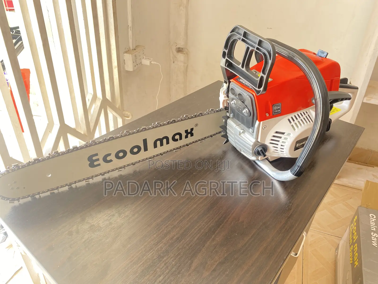 Dorma Chainsaw