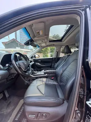 Toyota Highlander XLE 2021 Black