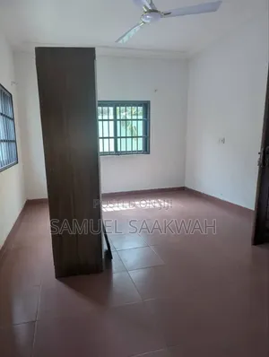 2bdrm Apartment in Dansoman for rent