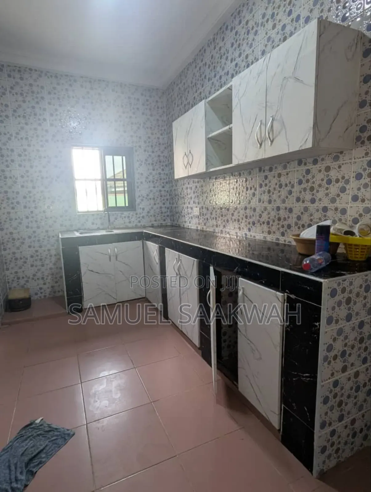 2bdrm Apartment in Dansoman for rent