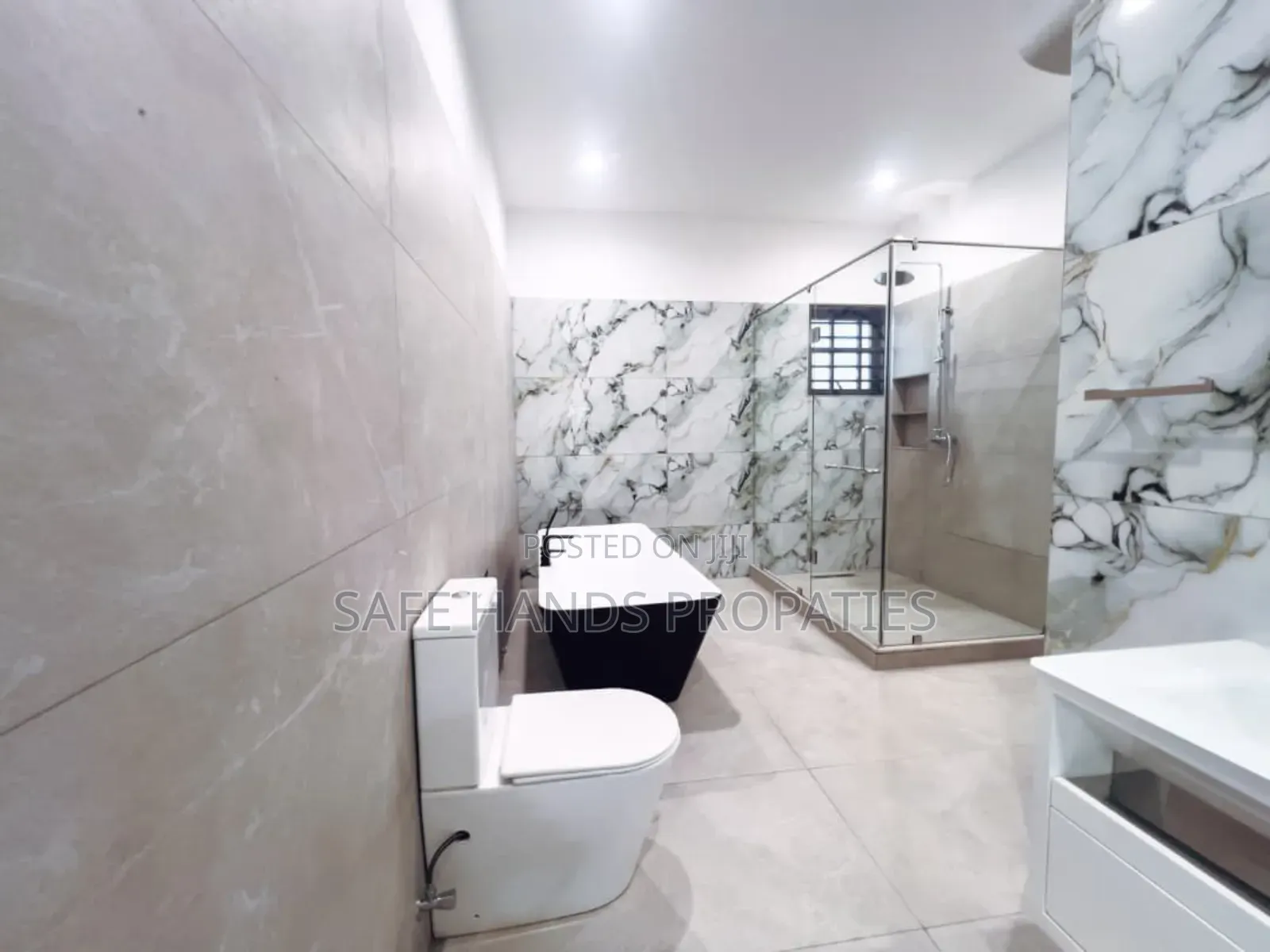 4bdrm House in Accra Metropolitan for rent