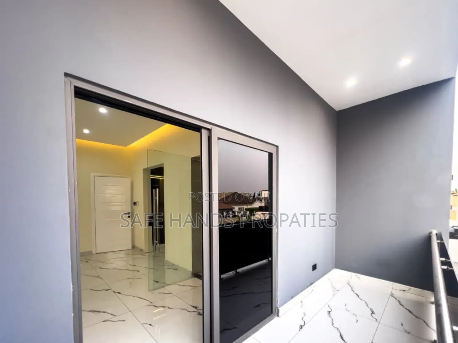 4bdrm House in Accra Metropolitan for rent