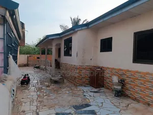 3bdrm House in Oyarifa, Owusu Ansah for rent