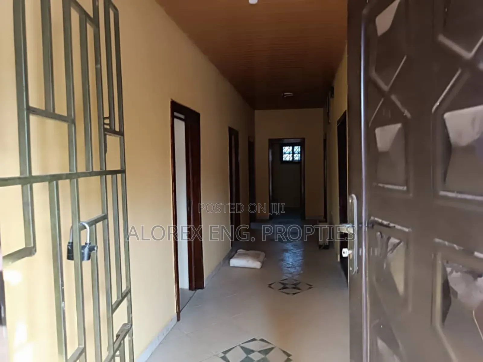 3bdrm House in Oyarifa, Owusu Ansah for rent