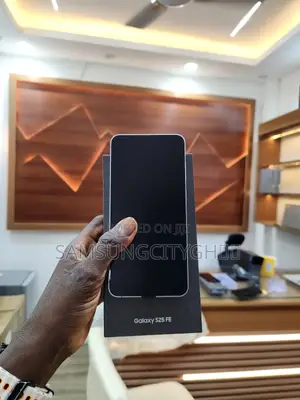 New Samsung Galaxy S25 FE 128 GB Black