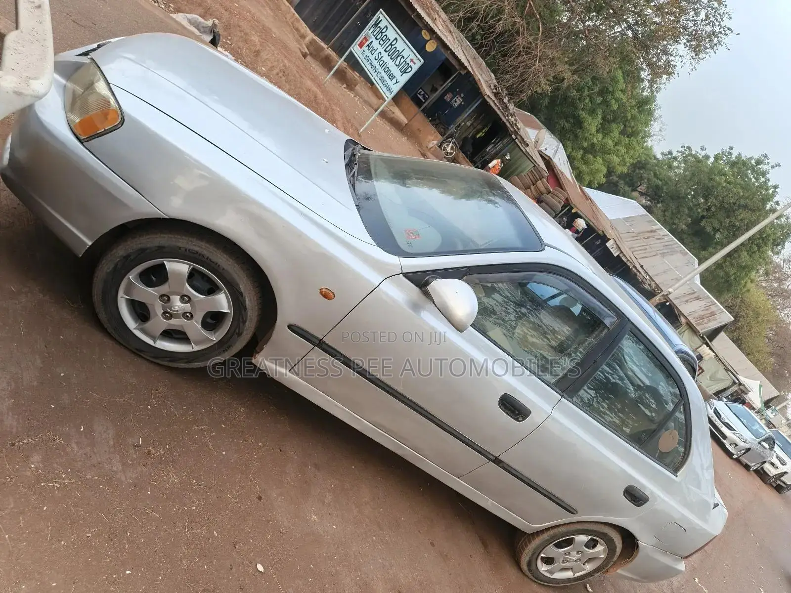Hyundai Accent 2002 Gray