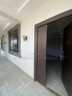 2bdrm Apartment in Lapaz Racecourse, Abrantie for rent