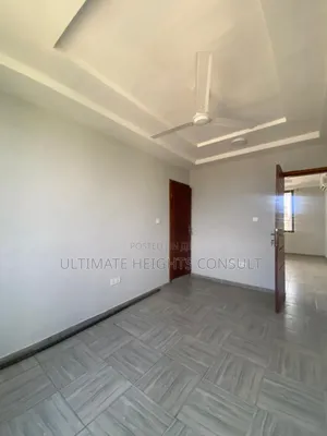 2bdrm Apartment in Lapaz Racecourse, Abrantie for rent