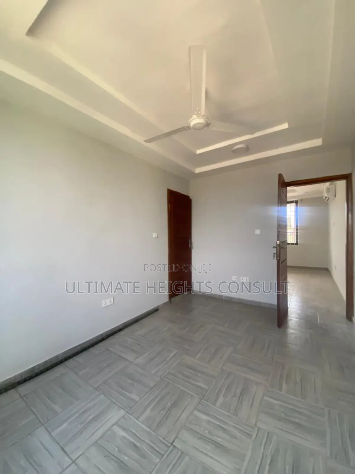 2bdrm Apartment in Lapaz Racecourse, Abrantie for rent