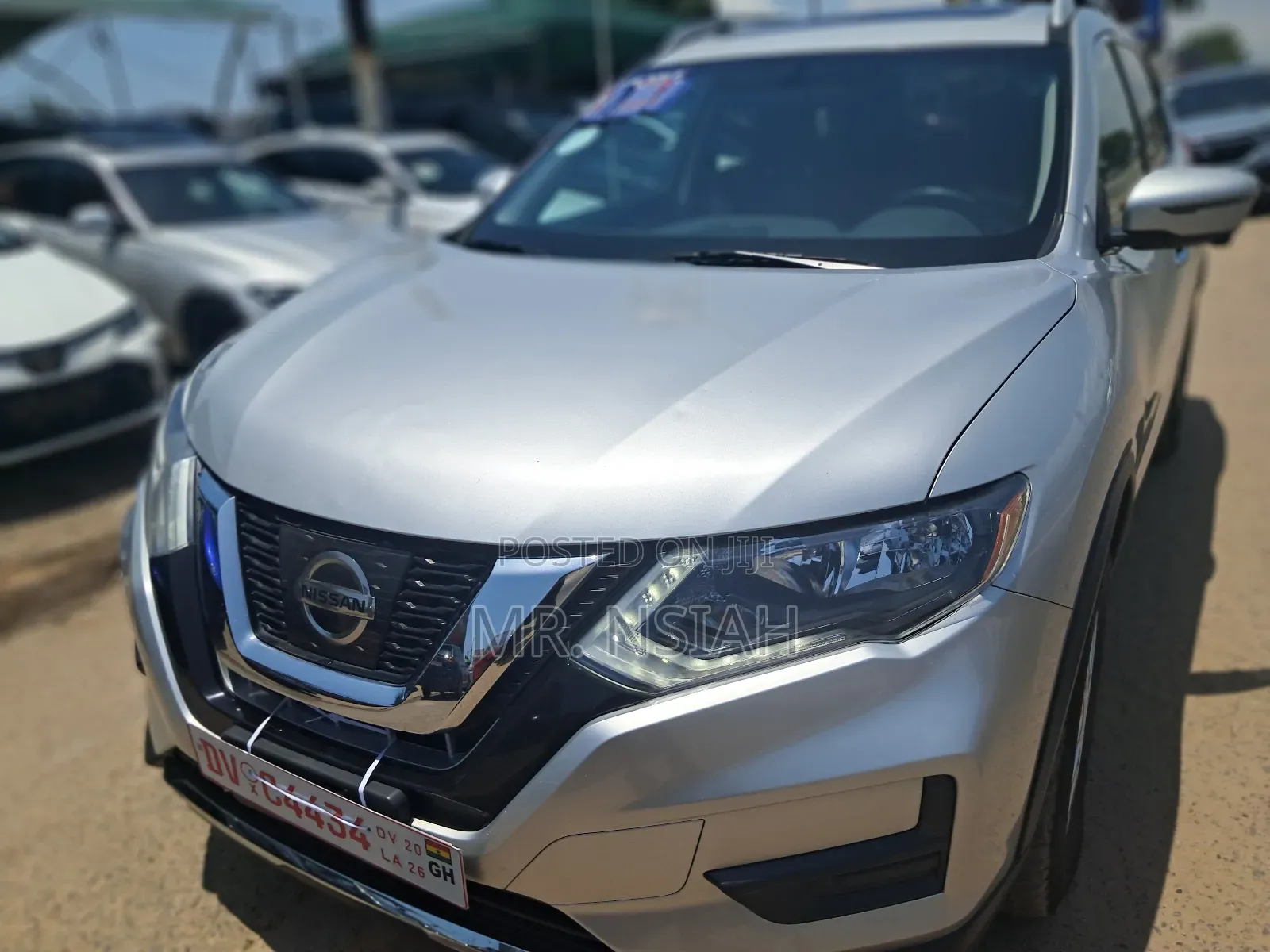Nissan Rogue SV FWD 2017.5 2017 Silver