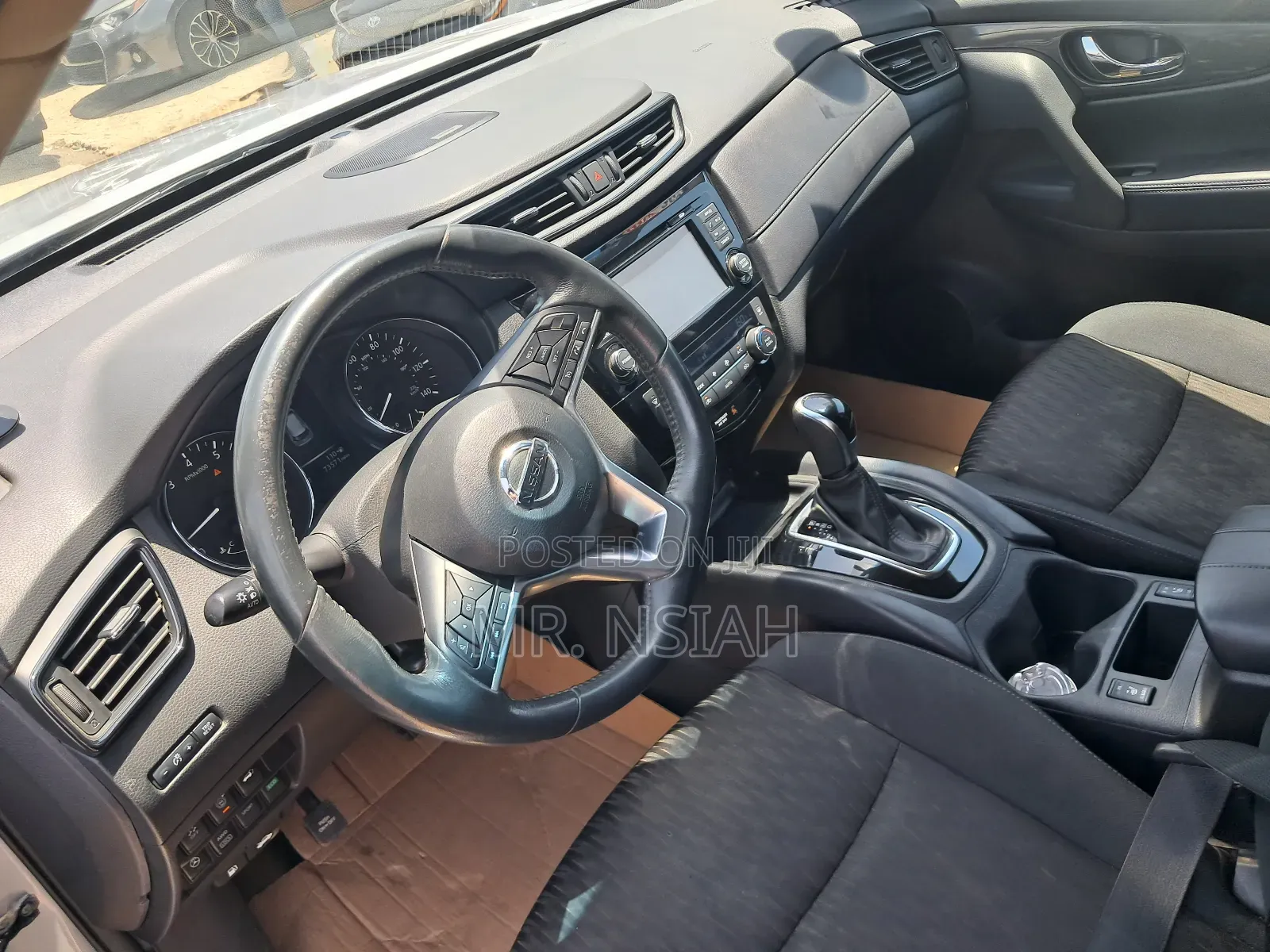 Nissan Rogue SV FWD 2017.5 2017 Silver