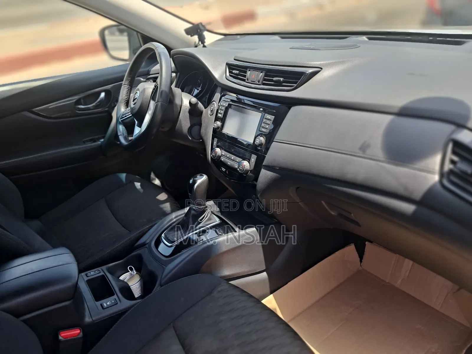Nissan Rogue SV FWD 2017.5 2017 Silver