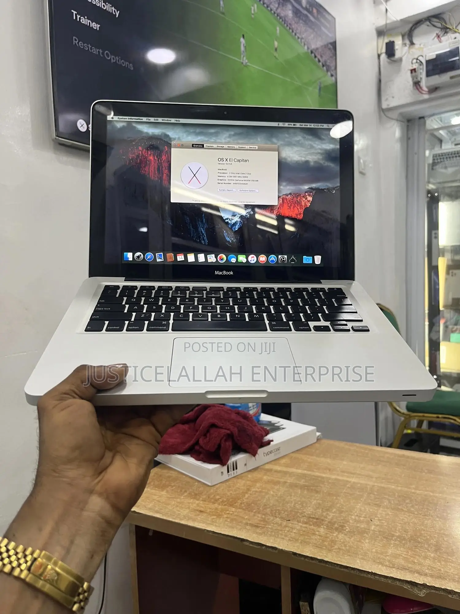 Laptop Apple MacBook Pro 4GB Intel Core 2 Duo HDD 1T