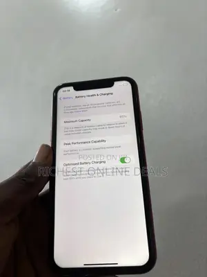 Apple iPhone XR 128 GB Red
