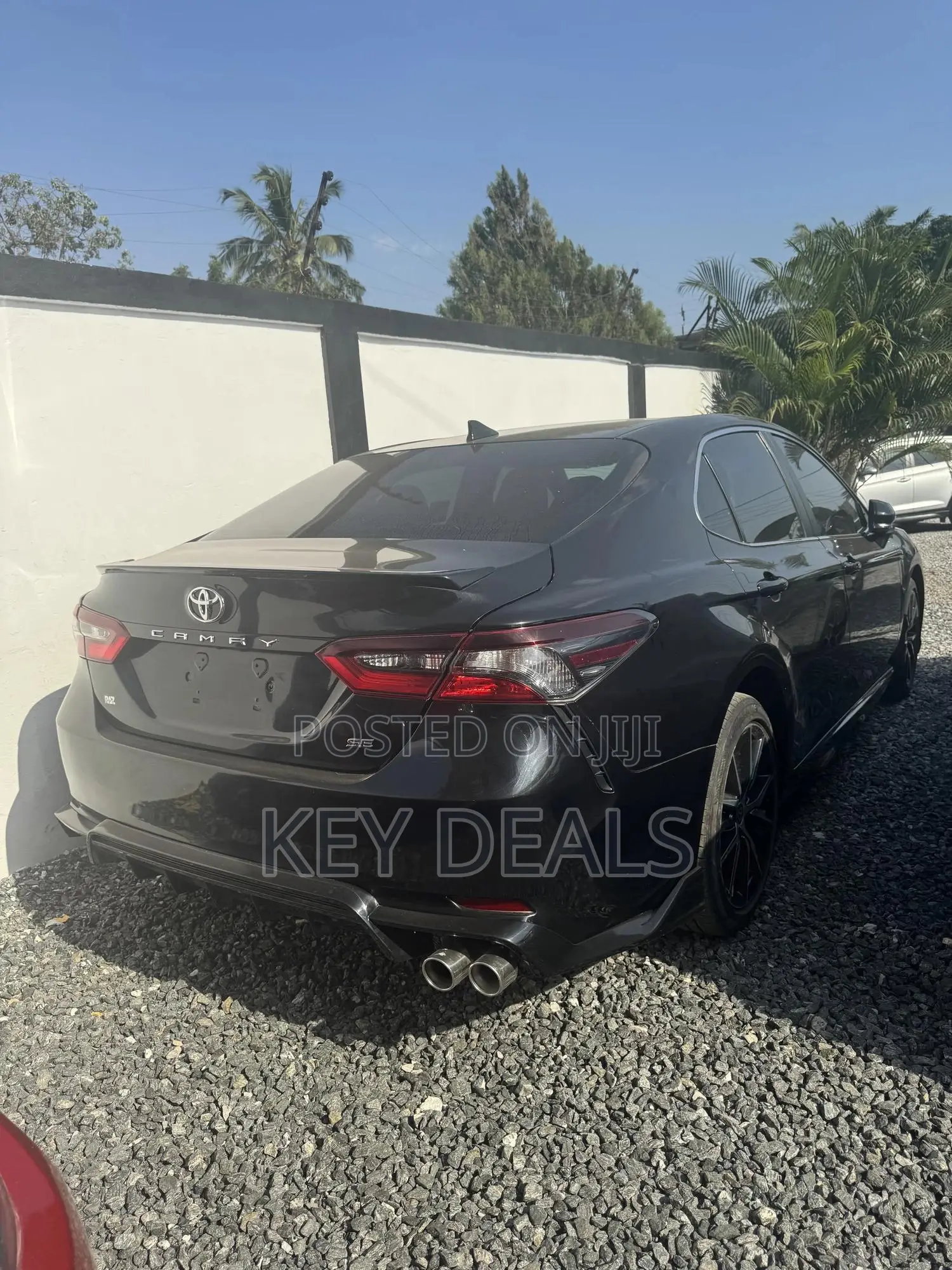 Toyota Camry SE 2024 Black