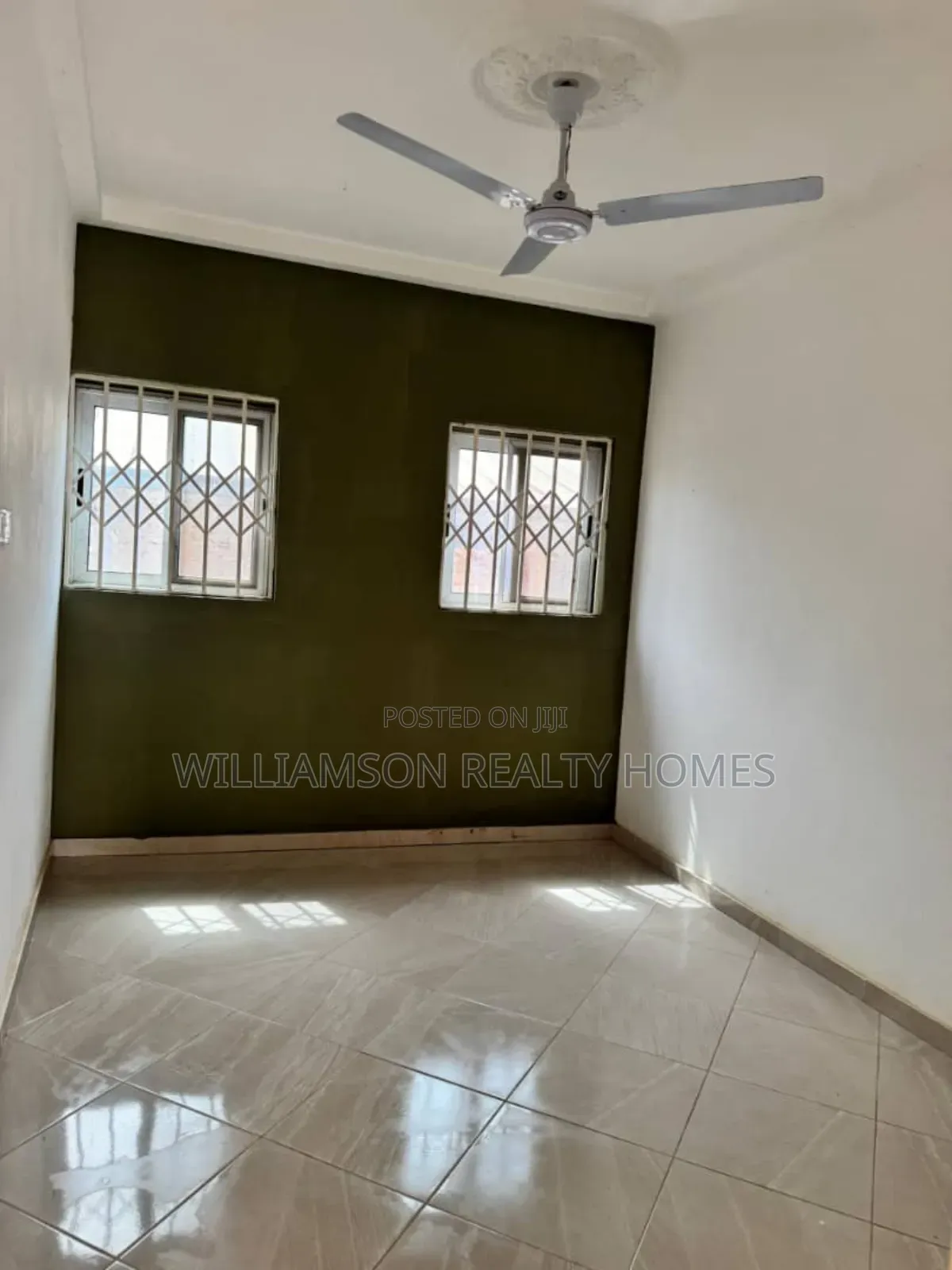 3bdrm House in Budamdrum Area, Kasoa for sale