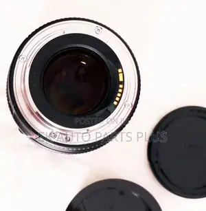 Canon Ef 85mm F1.8 Lens