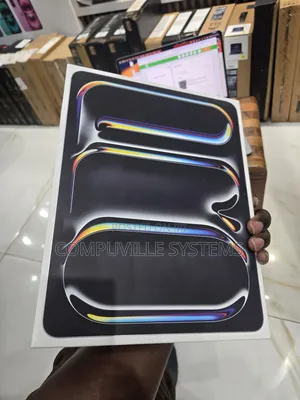 New Apple iPad Pro 13 (2024) 256 GB Black