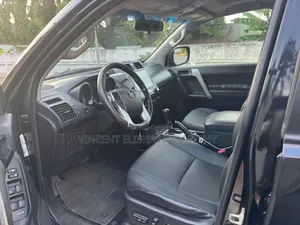 Toyota Land Cruiser Prado 2016 Black