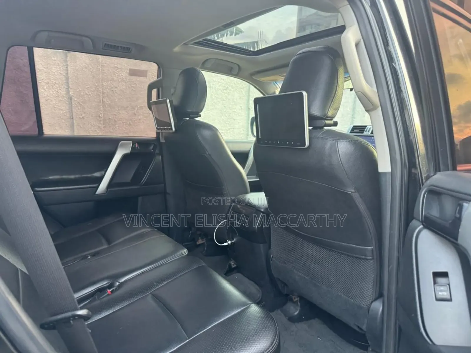 Toyota Land Cruiser Prado 2016 Black