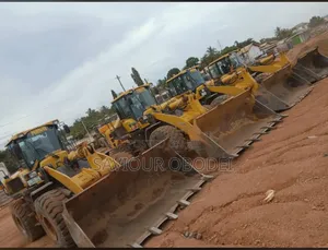 Wheel Loaders for Hiring