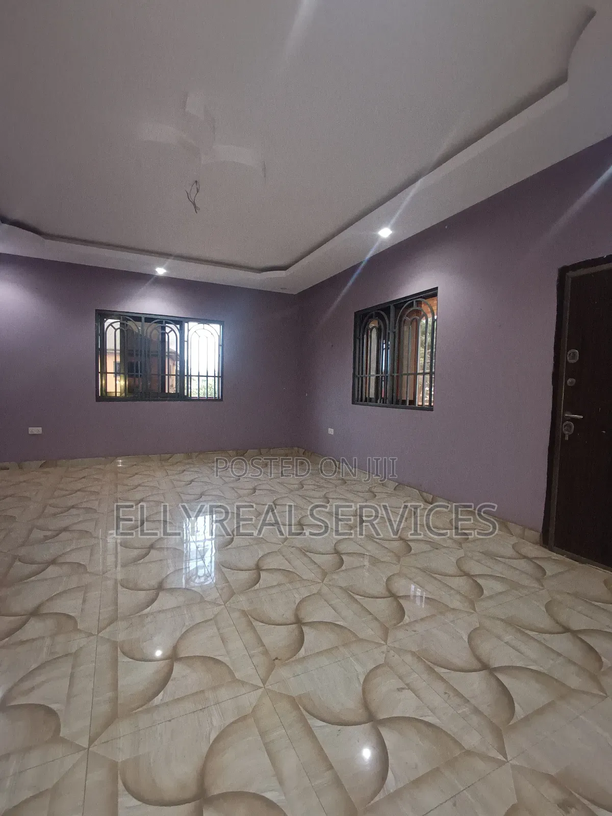 3bdrm Apartment in Ellyrealservices, Owusu Ansah for rent