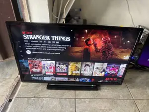 Toshiba 32 Inches,Digital Satellite ,Bluetooth,Netflix,Youtube Tv