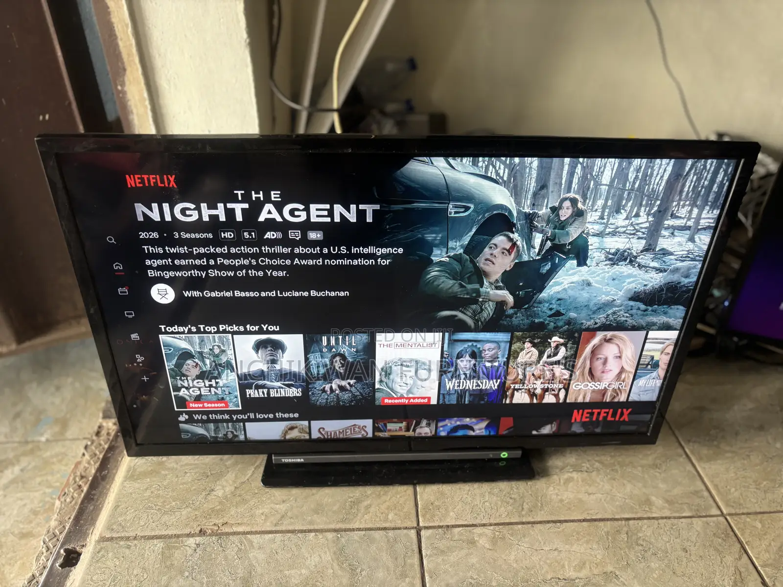 Toshiba 32 Inches,Digital Satellite ,Bluetooth,Netflix,Youtube Tv