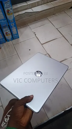 Laptop HP 14-dq1025cl 8GB Intel Core i3 SSD 256GB