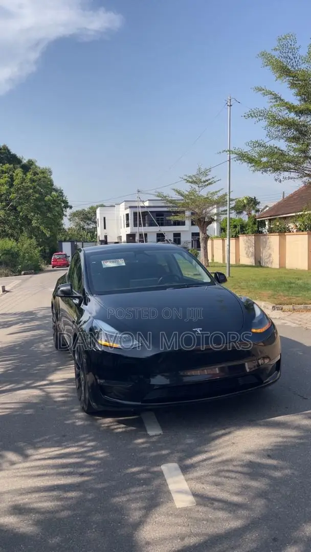 Tesla Model Y 75D kWh Long Range AWD 2023 Black