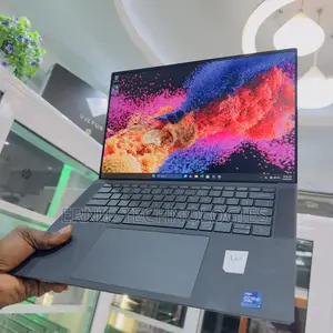 Laptop Dell Precision 5560 16GB Intel Core i7 SSD 1T