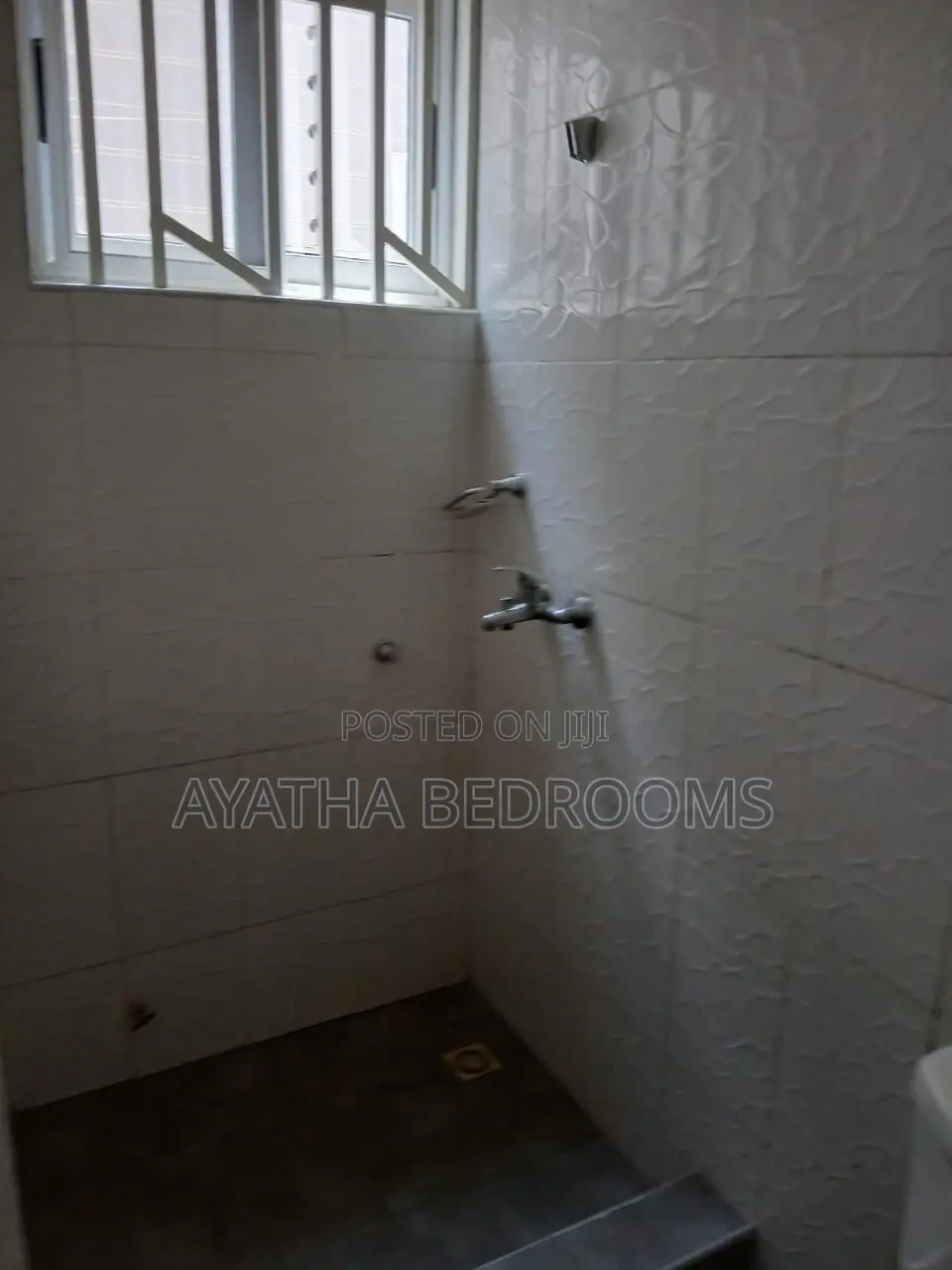 3bdrm House in Coastal, Spintex for rent