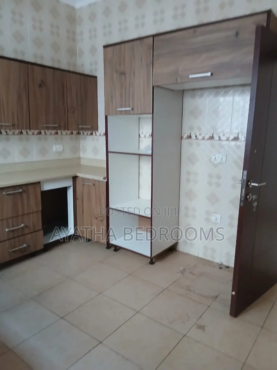 3bdrm House in Coastal, Spintex for rent
