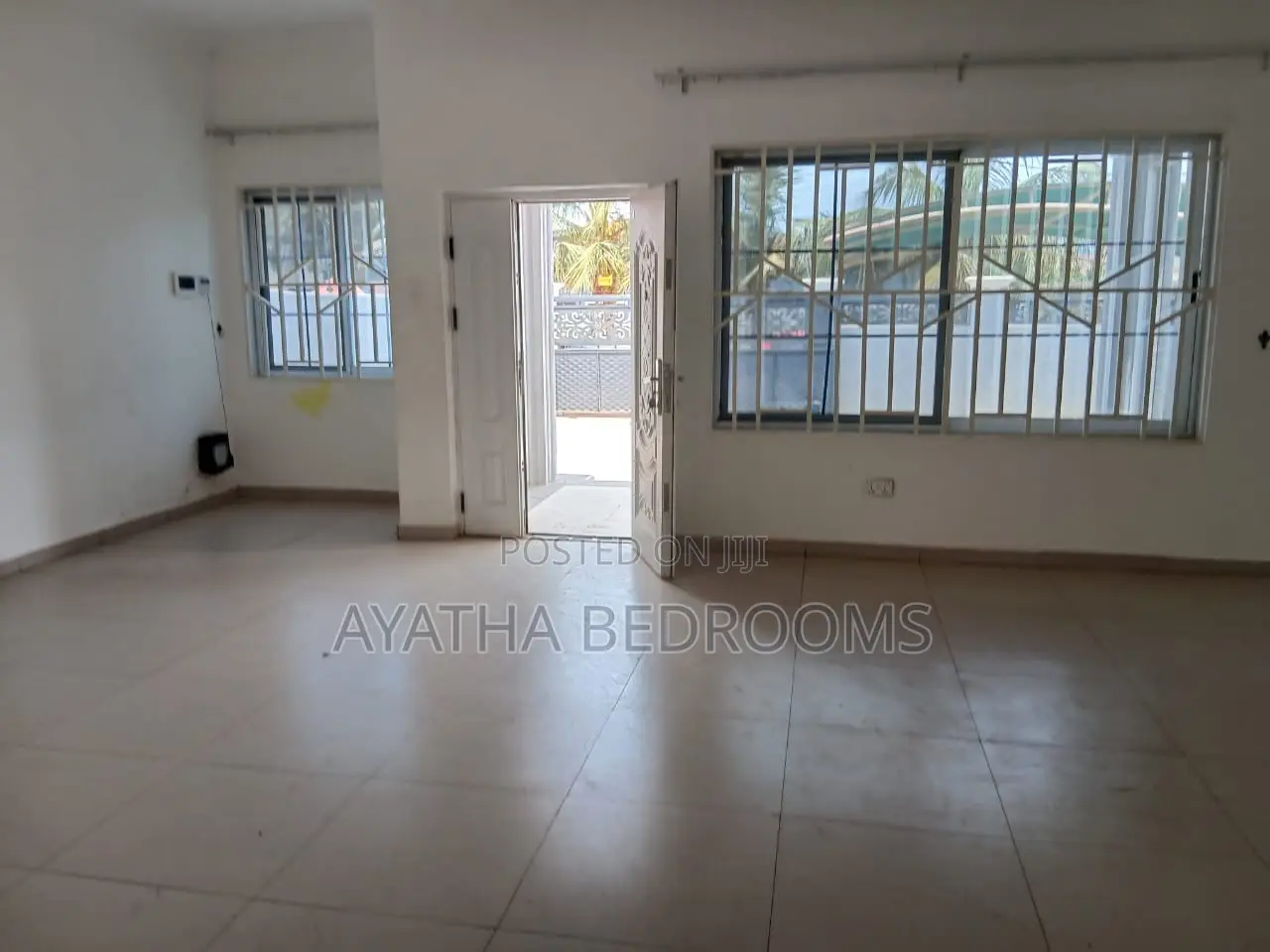 3bdrm House in Coastal, Spintex for rent