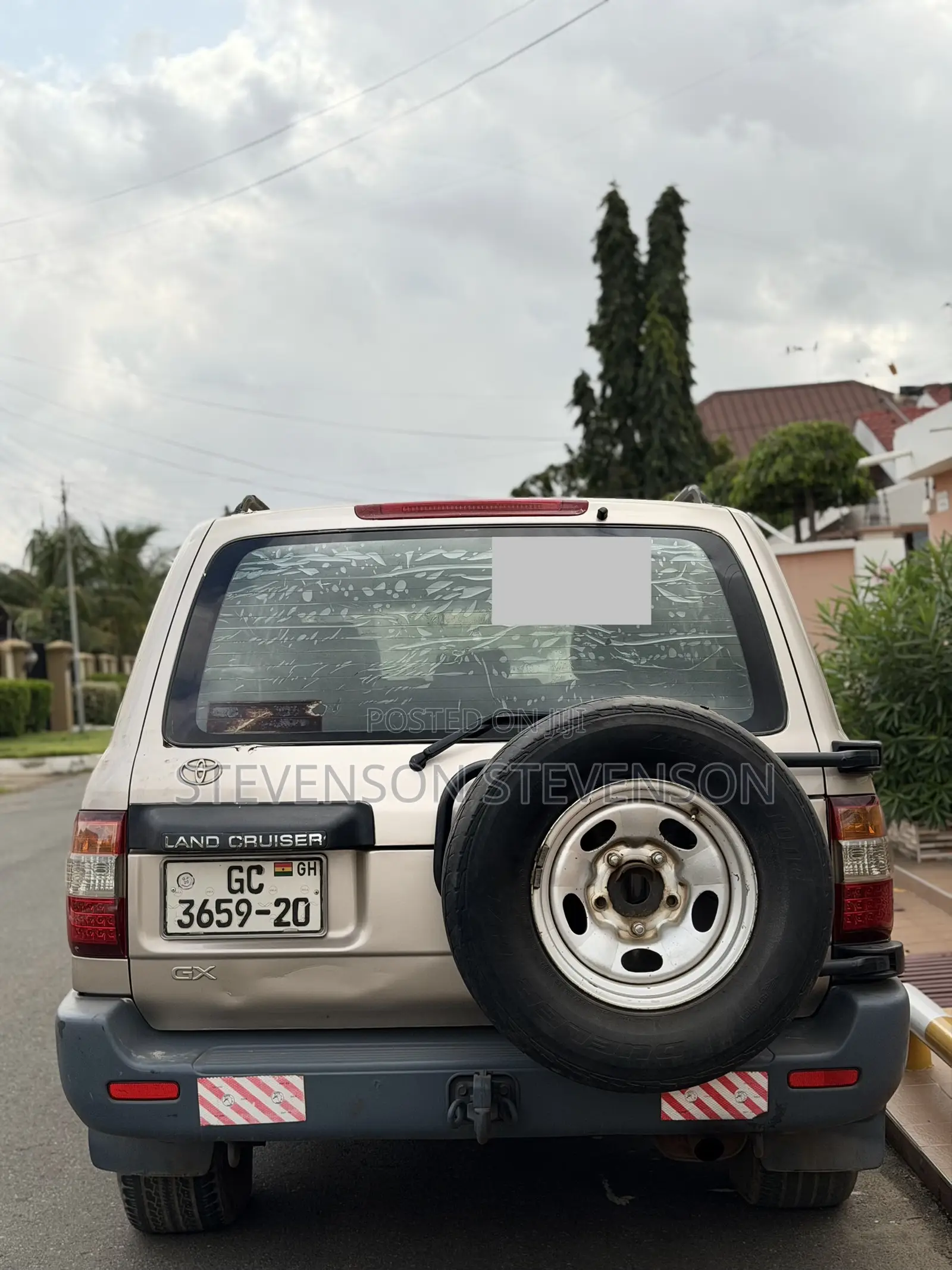 Toyota Land Cruiser 100 4.7 Executive 2006 Gold