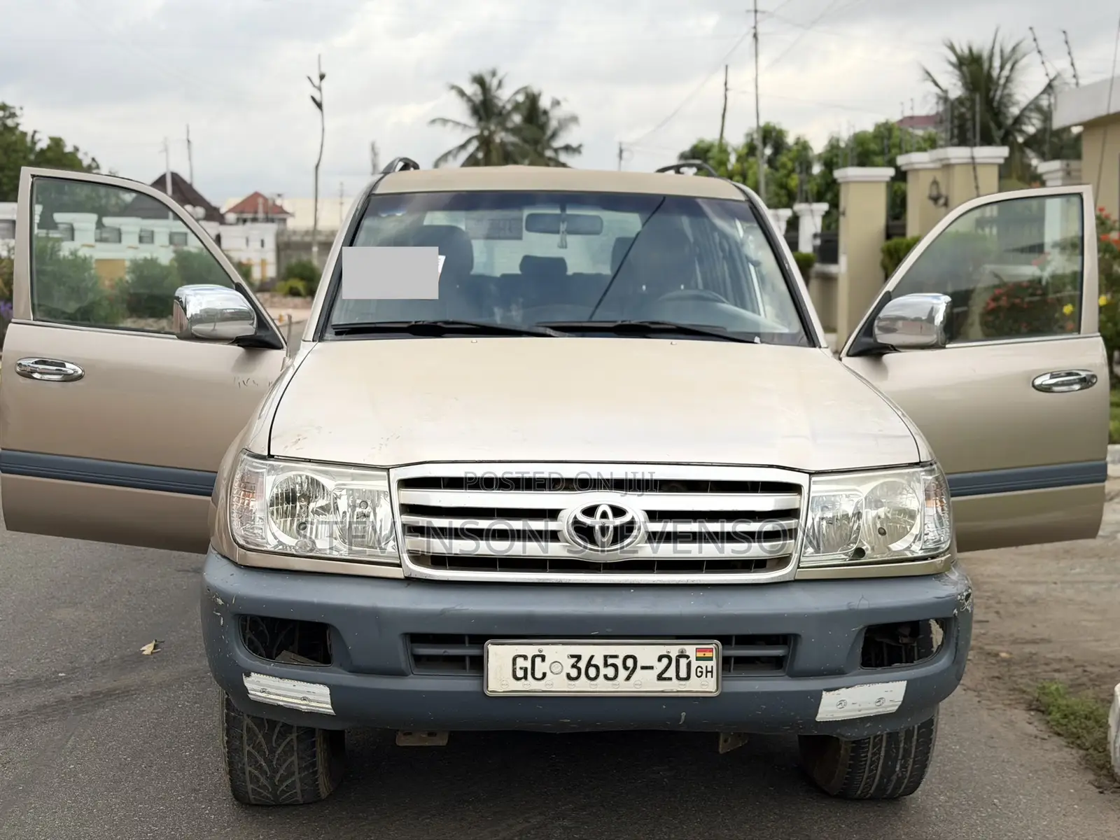 Toyota Land Cruiser 100 4.7 Executive 2006 Gold