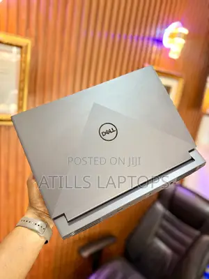Laptop Dell G15 5511 16GB Intel Core i7 SSD 512GB