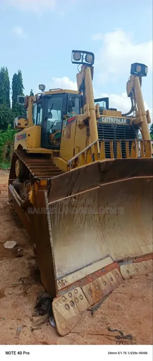 Caterpillar D8t Bulldozer
