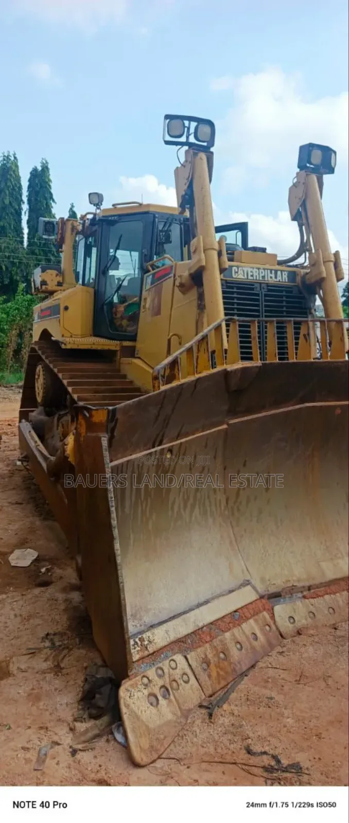 Caterpillar D8t Bulldozer
