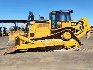 Caterpillar D8r Bulldozer.