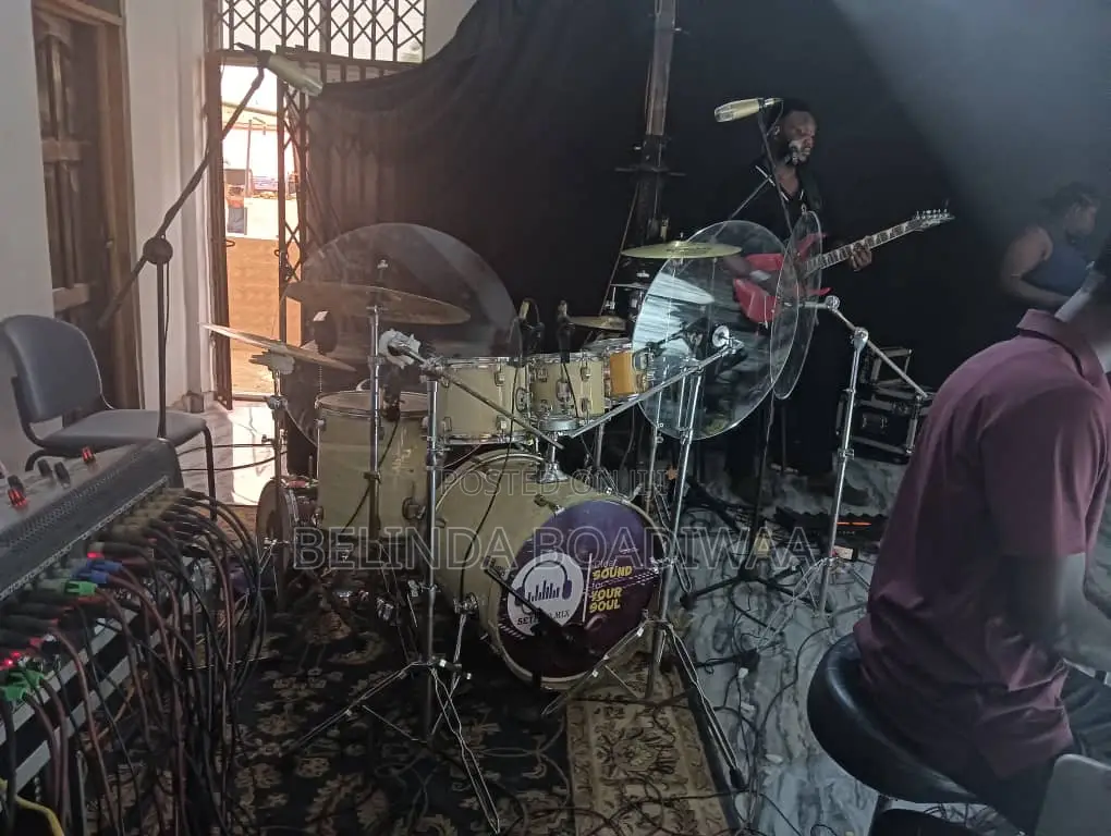Soundproof Drum Cage