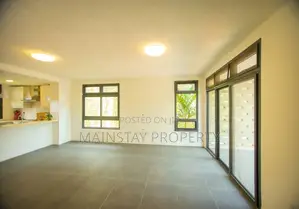 3bdrm Townhouse / Terrace in Oyarifa for rent