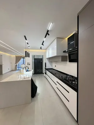 Furnished 4bdrm House in Testimonial Building, Ability for sale