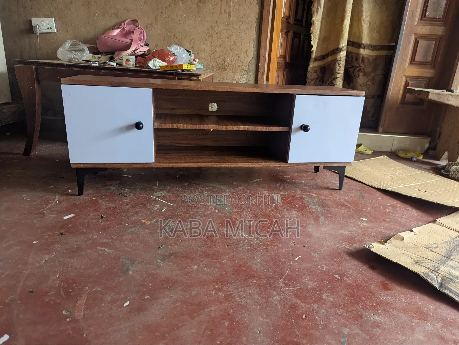Tv Stand and Unit