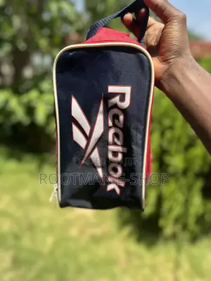 Clean Stylish Reebok Sports Bag – Great Condition