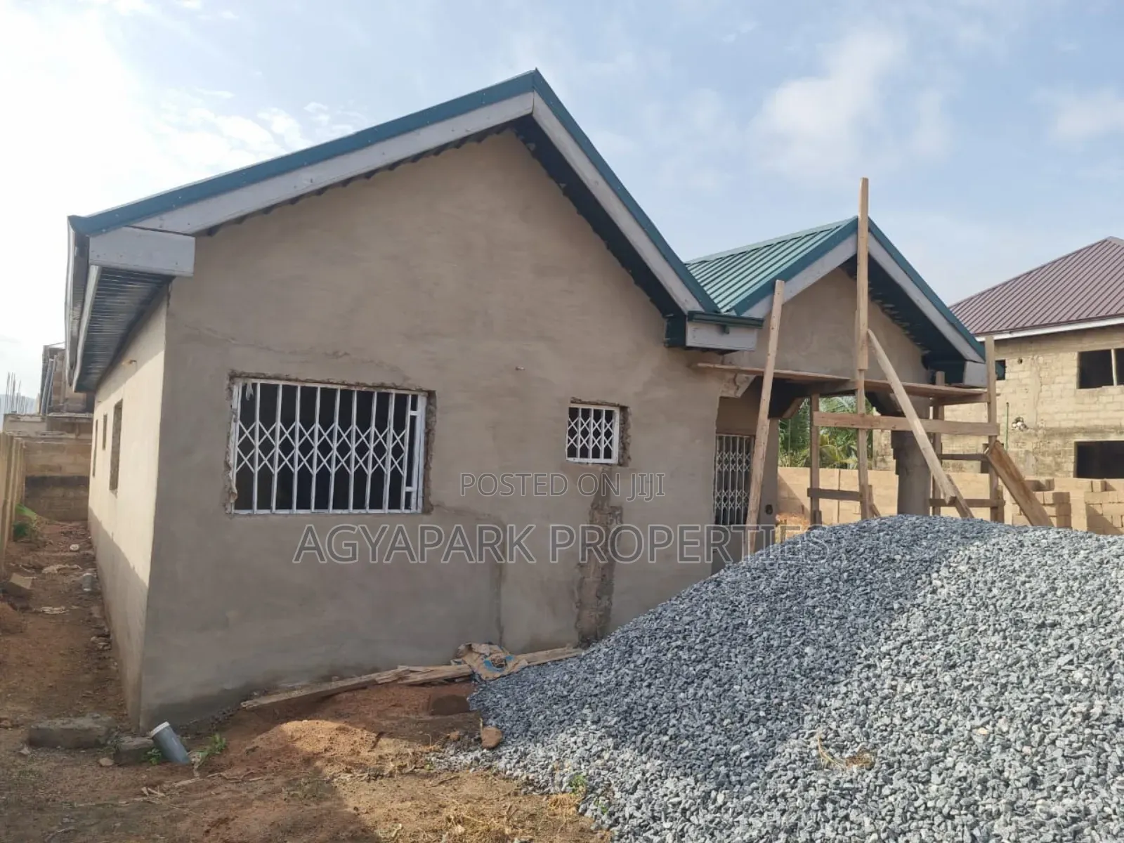 2bdrm House in Kutunse, Amasaman for sale