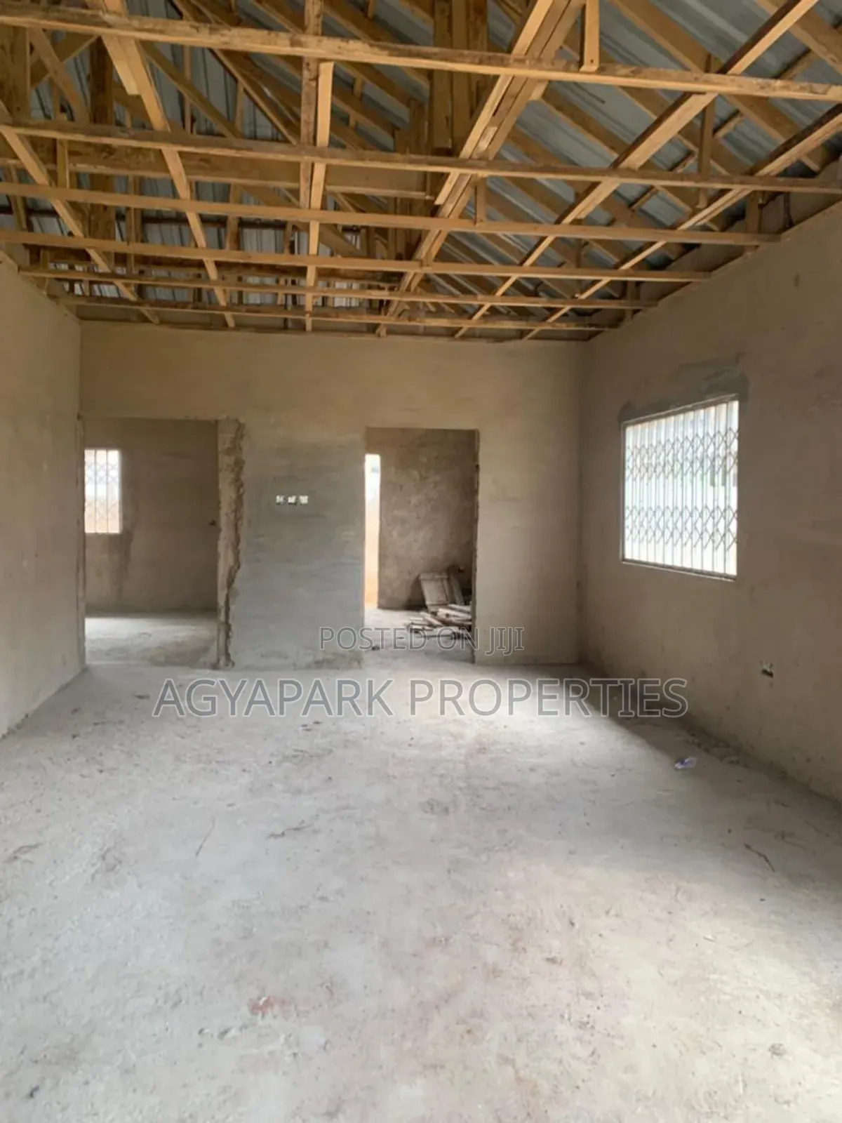 2bdrm House in Kutunse, Amasaman for sale