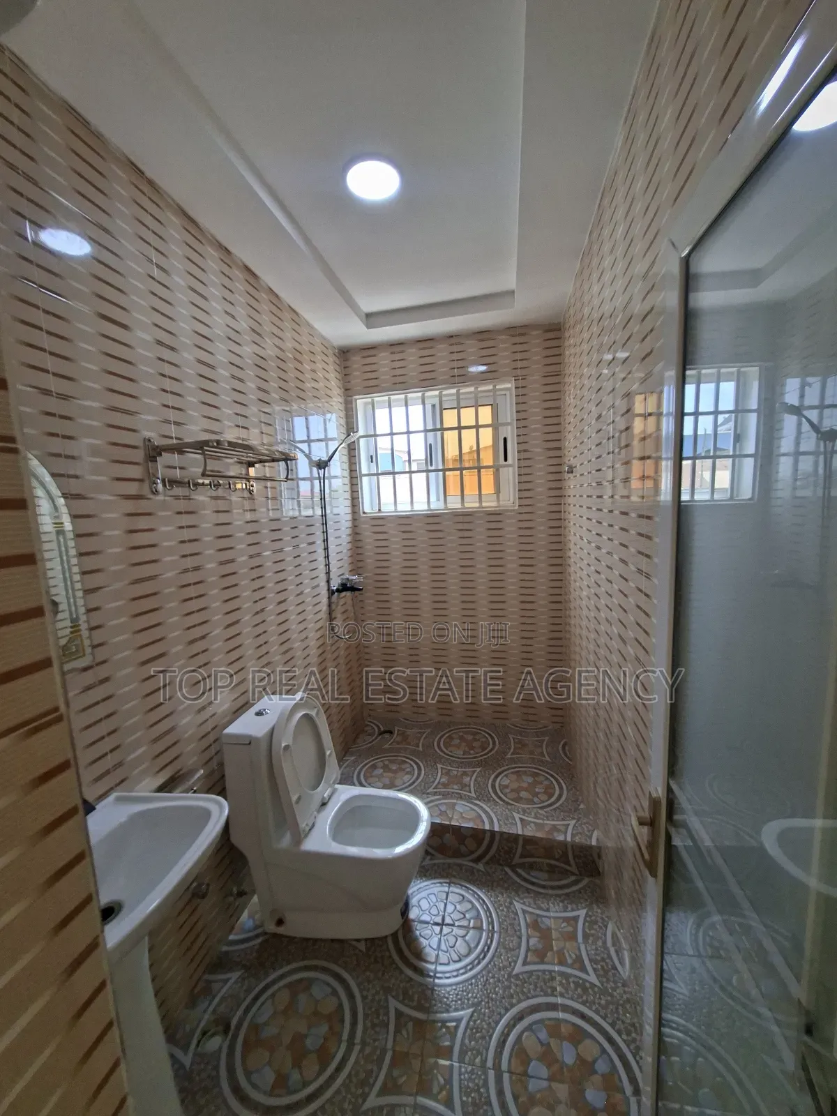 1bdrm Apartment in West Legon, Christian Village for rent